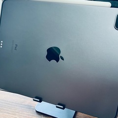【美品】iPad Pro 11インチsimフリー256GBの画像