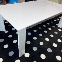 早い者勝ち、ローテーブル　白艶あり1000円の画像