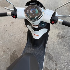 電動スクーター　50cc登録　テラモータース
の画像