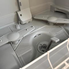 Panasonic食洗機　2023年製NP-TH4  置き台付き　保証2029年までの画像