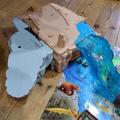 アニア　ジャングルツリー?　中古の画像