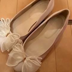 リボン付きパンプスLLサイズ　ホワイトの画像