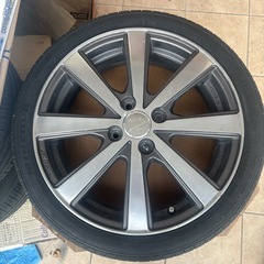 16インチホイールの画像