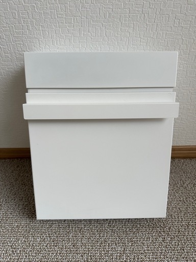ホワイト　ポスト　未使用品