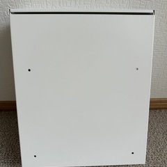 ホワイト　ポスト　未使用品の画像
