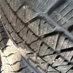 スタッドレス4本　ブリザック　225/65r17の画像