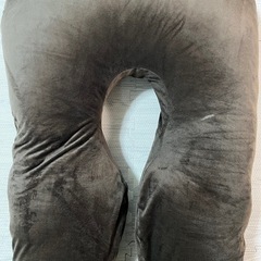 ハグミン　抱き枕　ベロア　ブラウンの画像