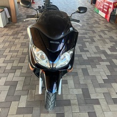 HONDA フォルツァ250X MF08 ローダウン　リア車高調サス　リアタイヤ新品　シート表皮新品張り替え　油脂類交換 動画あり　新車時説明書付の画像