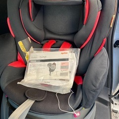 アップリカディアターン プラス シートベルト式チャイルドシート｜ベッド型｜説明書あり｜クリーニング済の画像