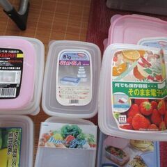 新品未使用　タッパーまとめての画像