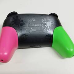 Nintendo Switch Pro コントローラー スプラトゥーン2 エディションの画像