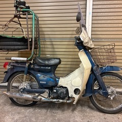 ホンダ　スーパーカブ50カスタム　FI 最終型　配送可能　支払いは現金or振り込みも可能の画像