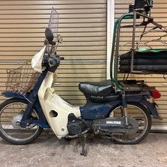 ホンダ　スーパーカブ50カスタム　FI 最終型　配送可能　支払いは現金or振り込みも可能の画像