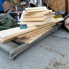 木材切れ端の画像