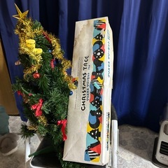 クリスマスツリー(ネオン無し )の画像