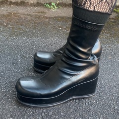 【足細見え‼︎】レディース　厚底ブーツ　25cm　の画像