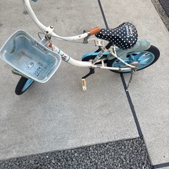 子供自転車の画像