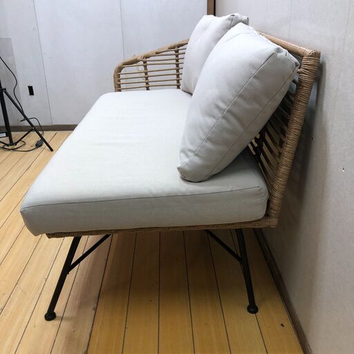ナチュラル ラタンソファ 2人掛け クッション付き 籐編み アイアン脚