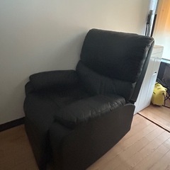 電動リクライニングソファの画像