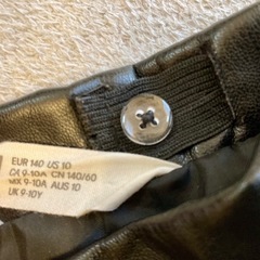 レザー風　スカート　140の画像