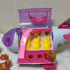 最終値下げ、空のかわいい　飛行機のおうちの画像