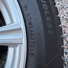 
 ブリヂストン ブリザック VRX2 5H114.3 215/55R17 スタッドレスタイヤホイール4本セットの画像