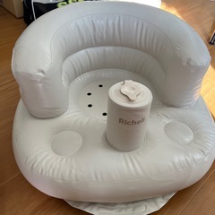 ◼︎ リッチェル　ふかふかベビーチェア 抗菌 グレージュ　バスチェア　エアーバスの画像