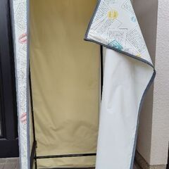 ハンガーラック　カバー付の画像