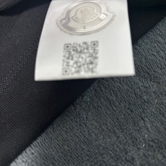 モンクレールポロシャツの画像