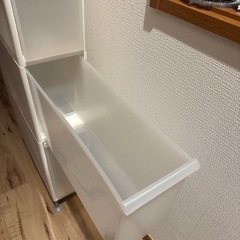 隙間収納 ランドリー収納の画像