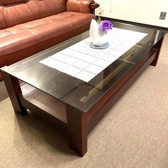 応接セット　比較的綺麗な椅子と　机　ソファ　事務所 リビングダイニングの画像