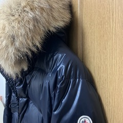 モンクレール　ダウンジャケットの画像