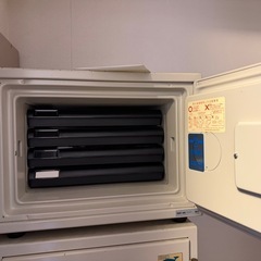 EIKOテンキー耐火金庫2つ の画像