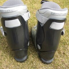 スキーブーツ　レディース　23～23.5㎝の画像
