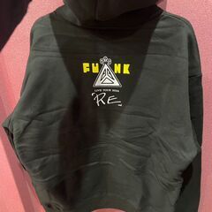 新品 オーバーサイズパーカー 重厚感ある10オンス モコモコ刺繍ロゴ 黒 .ENDRECHERI.　 新品未使用　高品質　仕入れ　問屋価格　卸価格　倒産品　まとめ買い歓迎　卸　おろし　卸し　アマゾン　amazon　引き上げ品　倒産品　ネット商材　フリマ商材　景品　コンペ　忘年会　新年会　クリスマス会　新品　未使用の画像