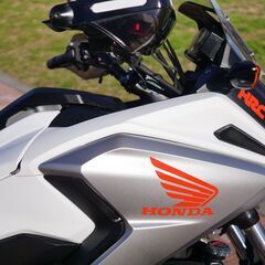 ホンダ NC750X RC90 白 MT最終型 ABS 車検2026/1 調布 18,626kmの画像