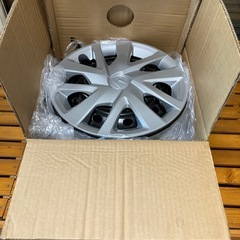 ホンダNボックス新車外しホイール　ホイールキャップ4本セットの画像