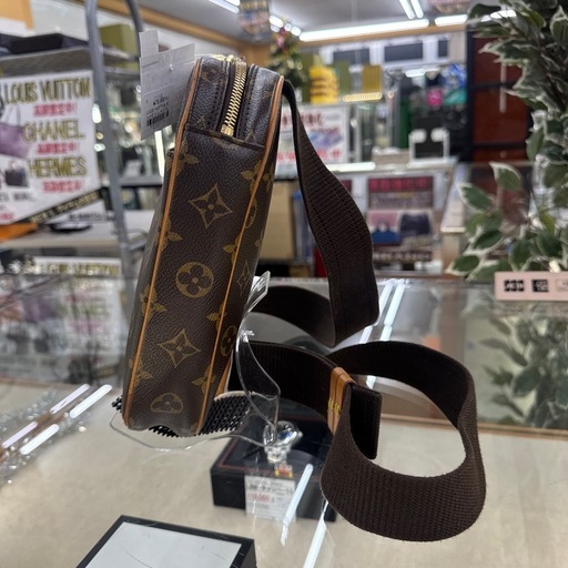 ☆ﾄﾞリーム荒牧店☆LOUIS VUITTON   ポシェットガンジュ M51870