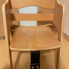 アイリスオーヤマ　木製テーブル付ローチェアA2753 ベビーチェアの画像