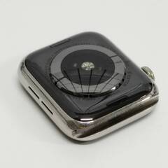 Apple Watch Series 4/GPS+セルラー/44mm/A2008/シルバーステンレス〈MTX12J/A〉 (1)の画像