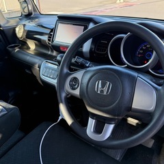 平成26年式　NBOXカスタム　パープル　両側電動スライドの画像