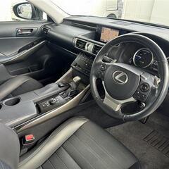 【自社ローン】ISハイブリッド 300h  ♬ 【完全自社審査　即日回答】　 の画像