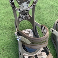 バートン　カスタム　ビンディング　ジャンク　Mサイズ？　スノーボードの画像