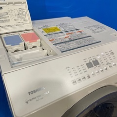 TOSHIBA ドラム式洗濯機 洗剤自動投入 乾燥機付き 2023年製の画像