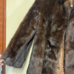 Moon Bat fun 毛皮 ブラウン 本毛皮 ミンク ファーコートの画像