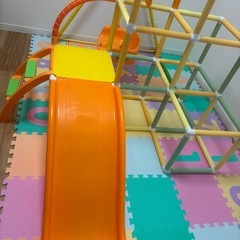 アンパンマンジャングルジムの画像