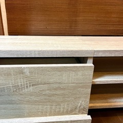 【剥げあり】テレビ台 木目調 引き出しあり 棚ありの画像
