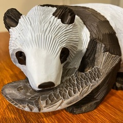 木彫りのパンダ🐼ブルーグレーの画像