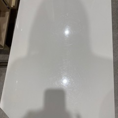 折りたたみテーブルの画像