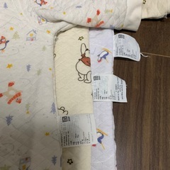 ユニクロ　キルトパジャマ　ロンパース　カバーオール　70の画像